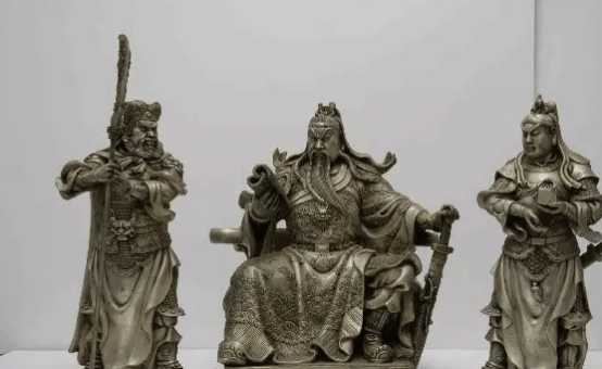 "关公面前耍大刀",一人深有体会,万人感同身受!