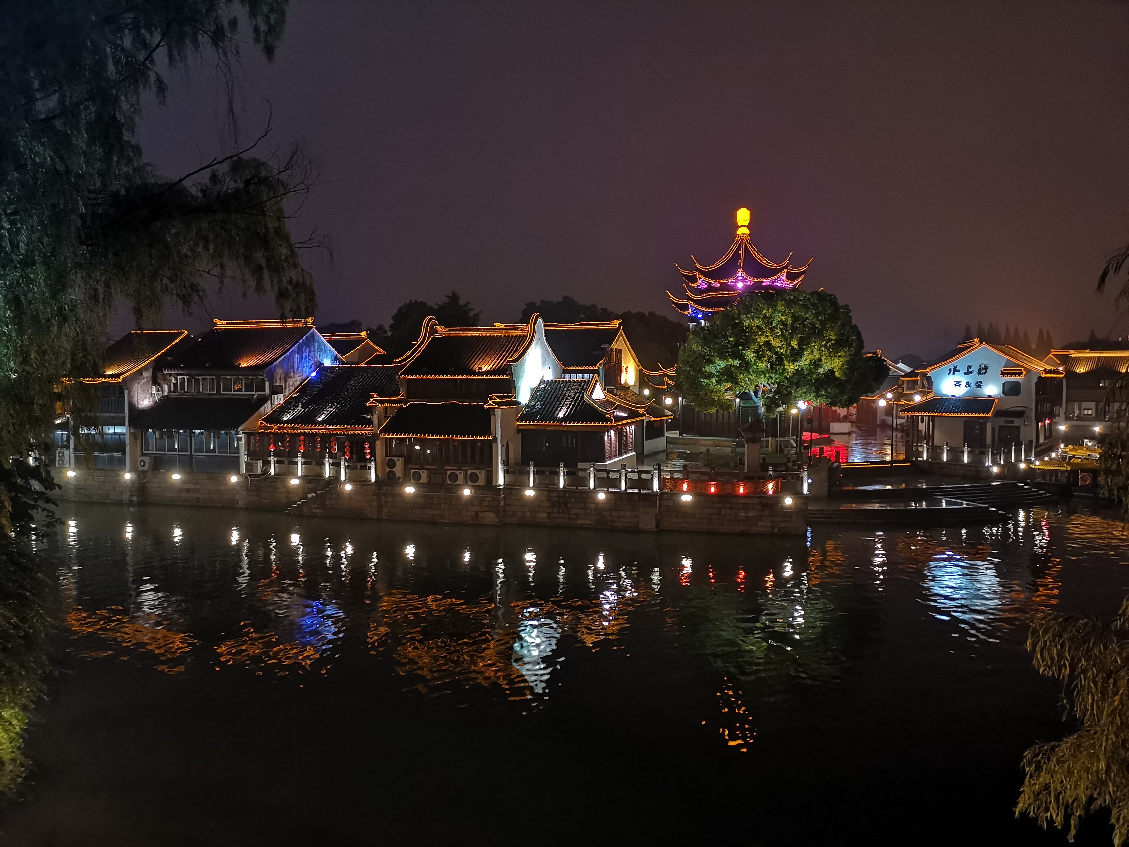 p20pro五倍无损变焦,苏州观前街夜景实拍效果