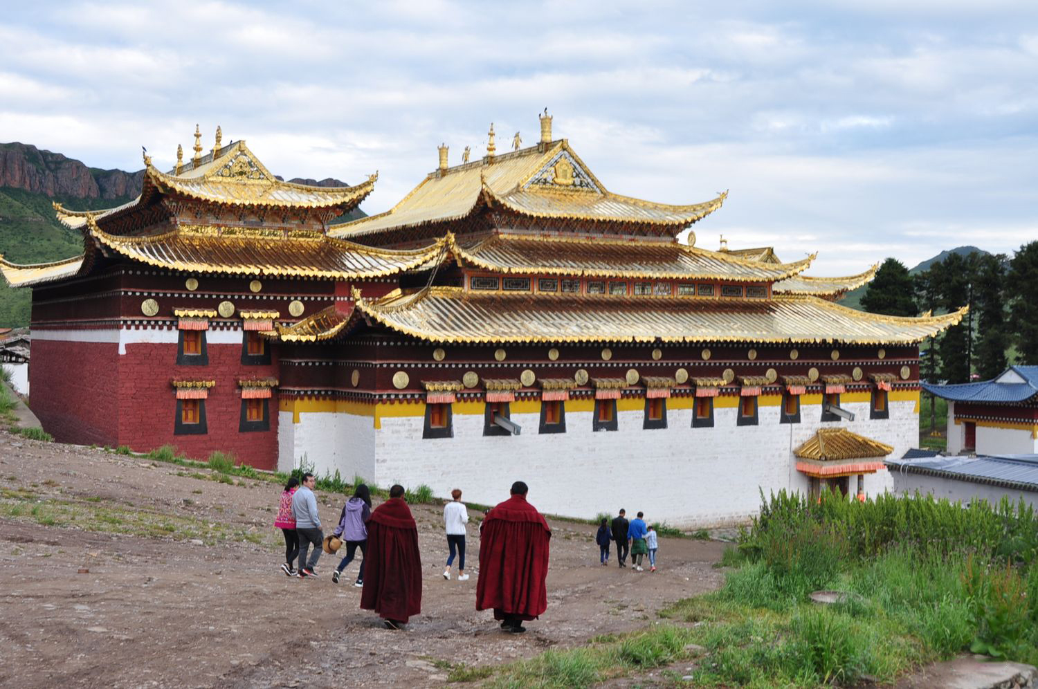 甘肃碌曲县郎木寺风景古迹实拍