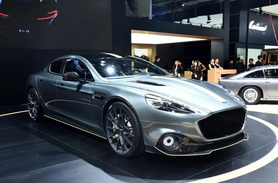 一起鉴赏阿斯顿马丁rapide的独特之美