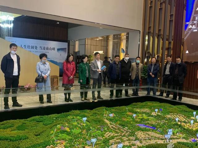 广元市人大常委会副主任赵爱武调研重点项目推进情况