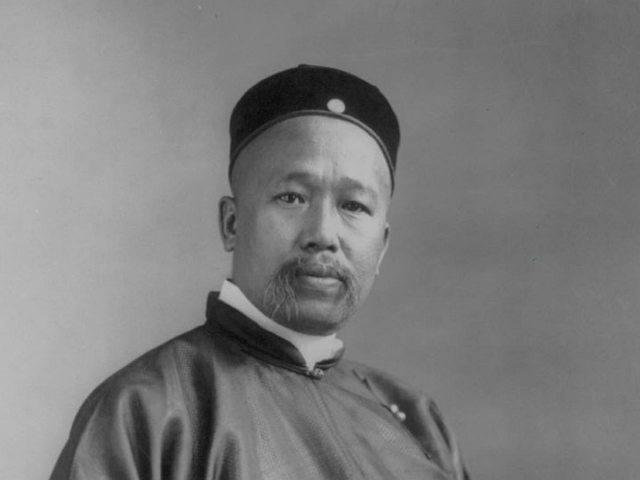 历史上道貌岸然的伪君子:徐志摩,康有为