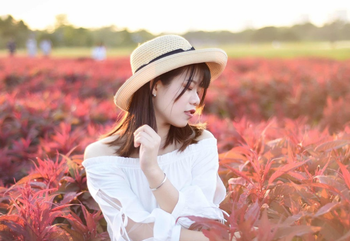 女人要坚强坦然的面对离婚,告别不幸婚姻,才是幸运人生的开始!