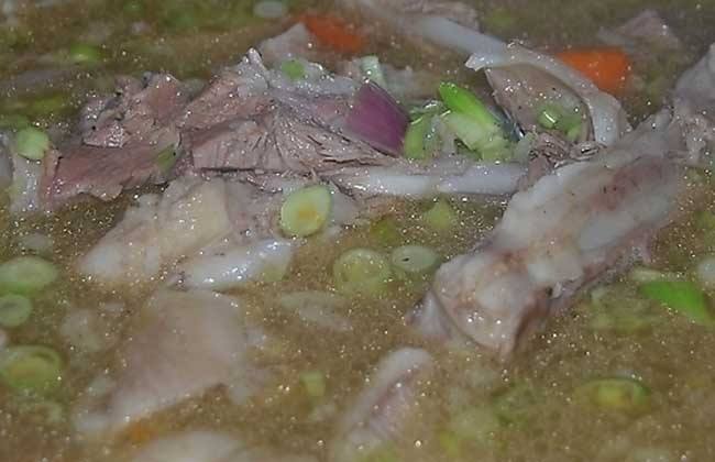 冬季寒冷,最适合在家吃这道"清炖羊肉"!