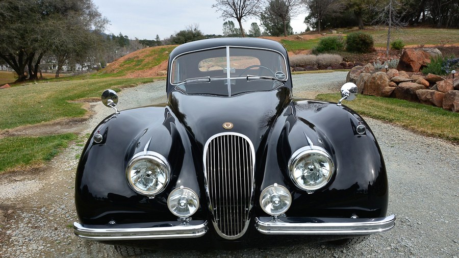 1953捷豹xk120轿跑车白菜价拍卖,外观类似布加迪大西洋