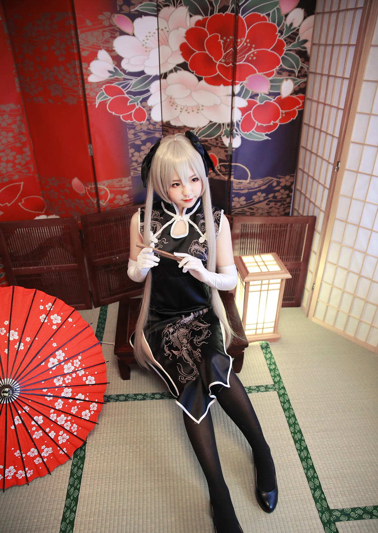 cosplay:春日野穹的丝袜控,无论"黑丝"还是"白丝"都轻松驾驭