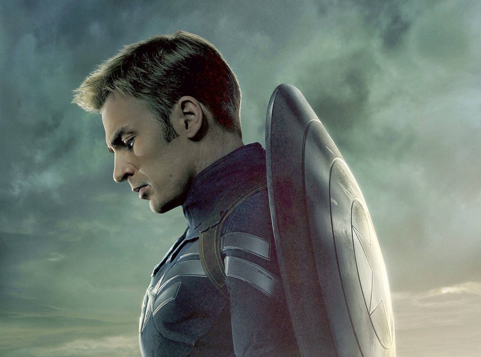 《复仇者联盟4》美队拿起了雷神之锤,为何之前他装作拿不动?