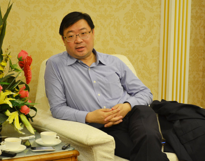 彭小峰跌落神坛:光伏残局如何收拾