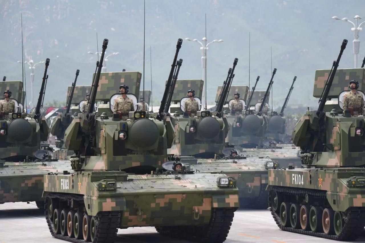 由于导弹的发展,高射炮逐渐被取代,为什么中国军队还要大量装备