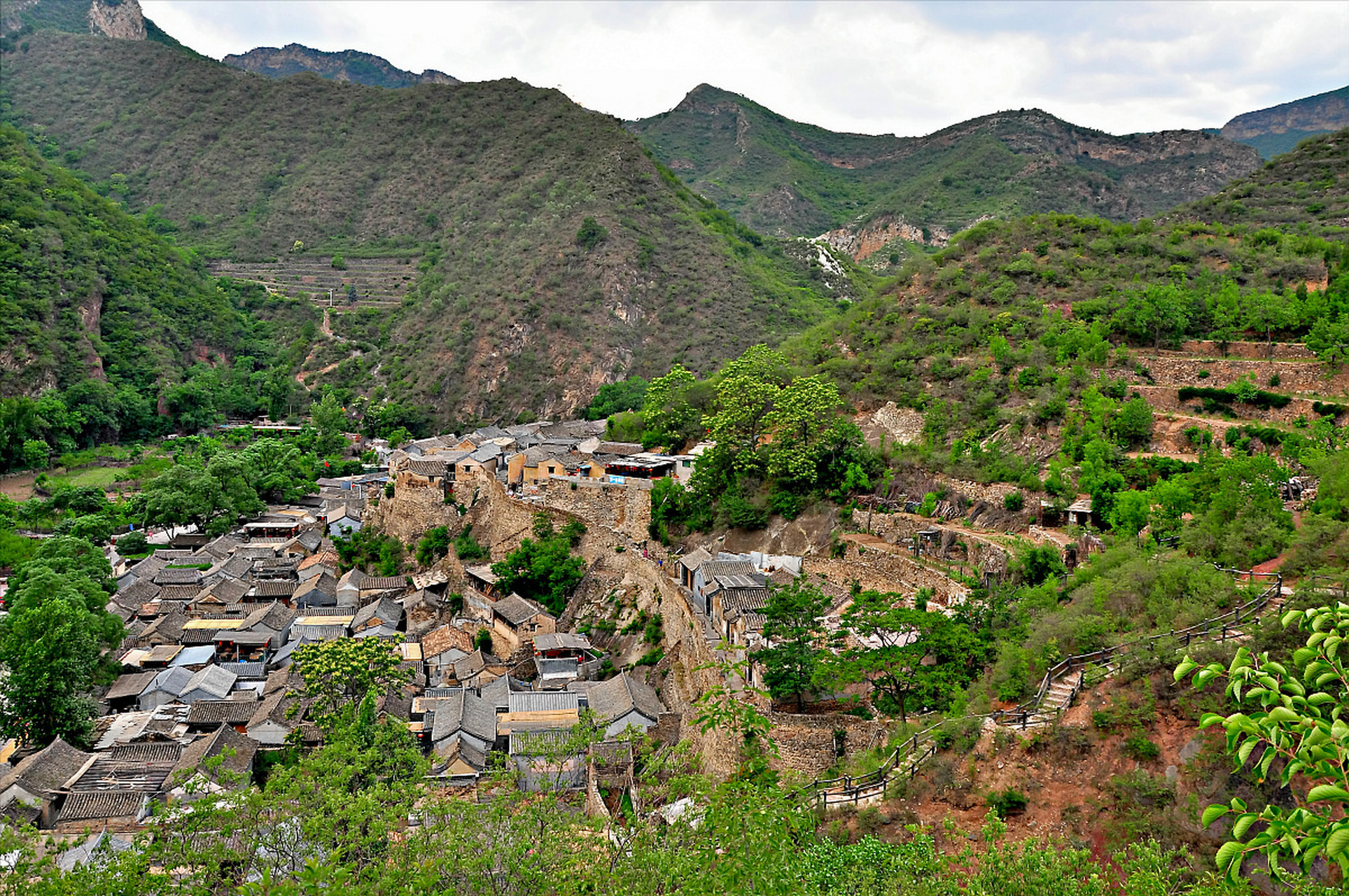 平山县的各村庄图片图片