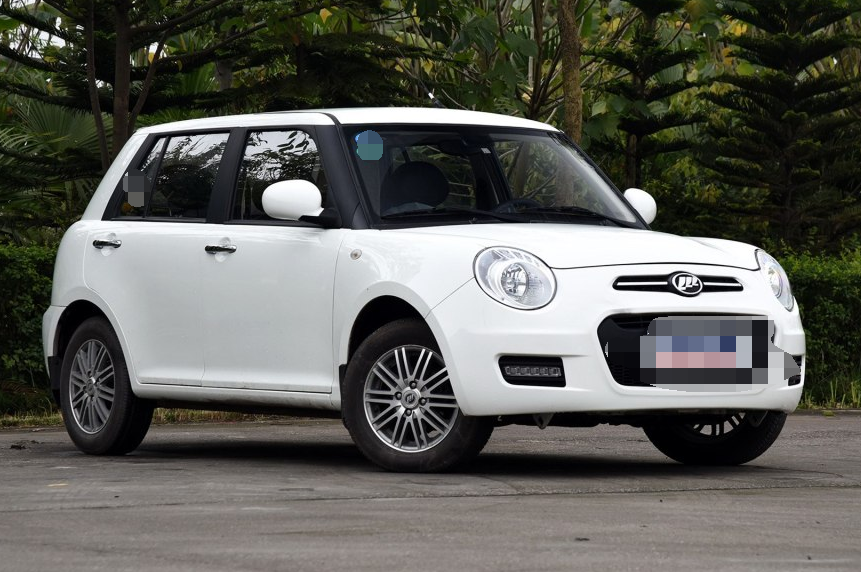 力帆汽车-力帆330ev,外观颜值很高,车身看起来特别气派,这个东西见仁