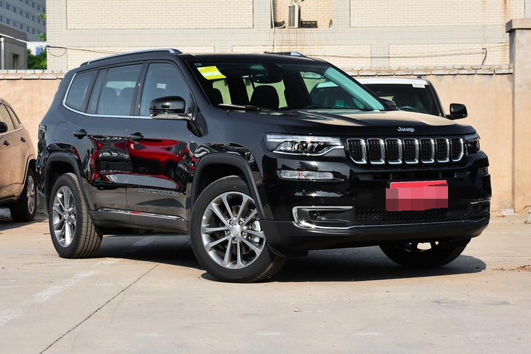 您了解车么?今天带您品鉴一下jeep大指挥官,回头率相当的高