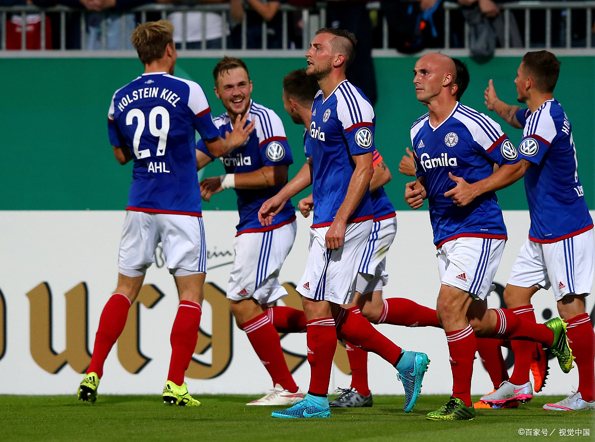 德乙:沙尔克04vs基尔