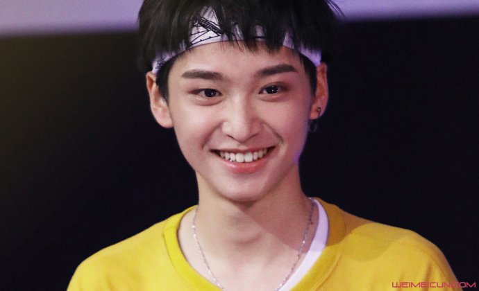 明日之子郝一夫个人资料,萌弟弟家境曝光私生活起底!