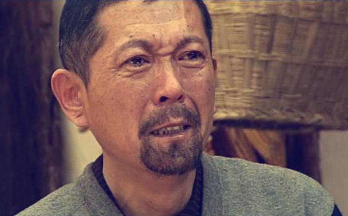 《士兵突击》许百顺,农民父亲最后的掘强!