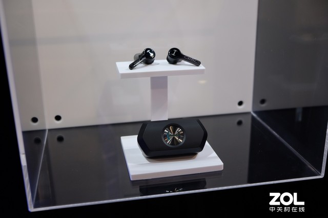 时尚真无线耳机抢眼 漫步者众多新品亮相ces2020