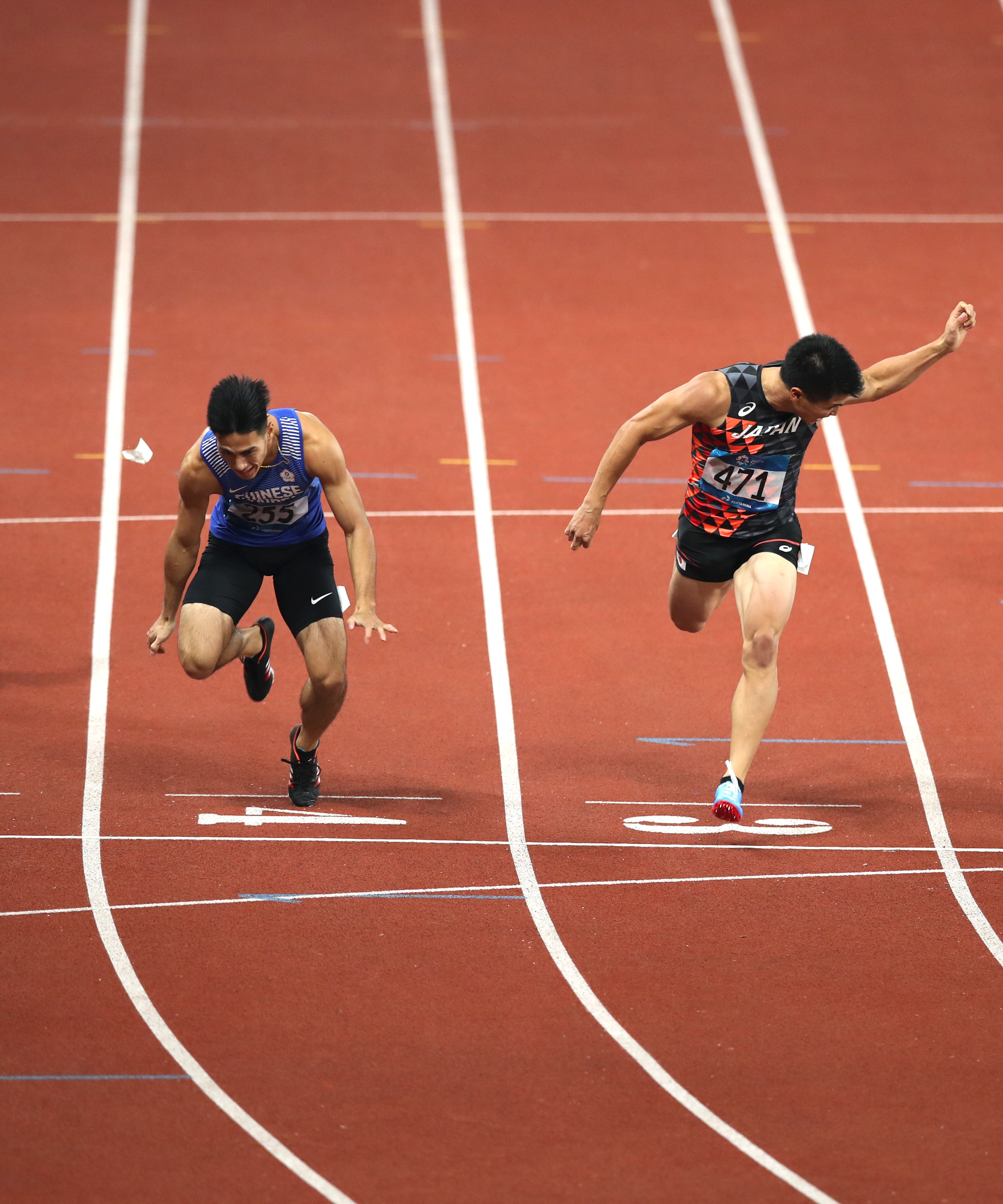 田径——男子200米决赛赛况(9)