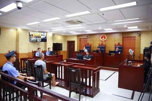 自治区人民医院原院长张法灿一审领刑13年!