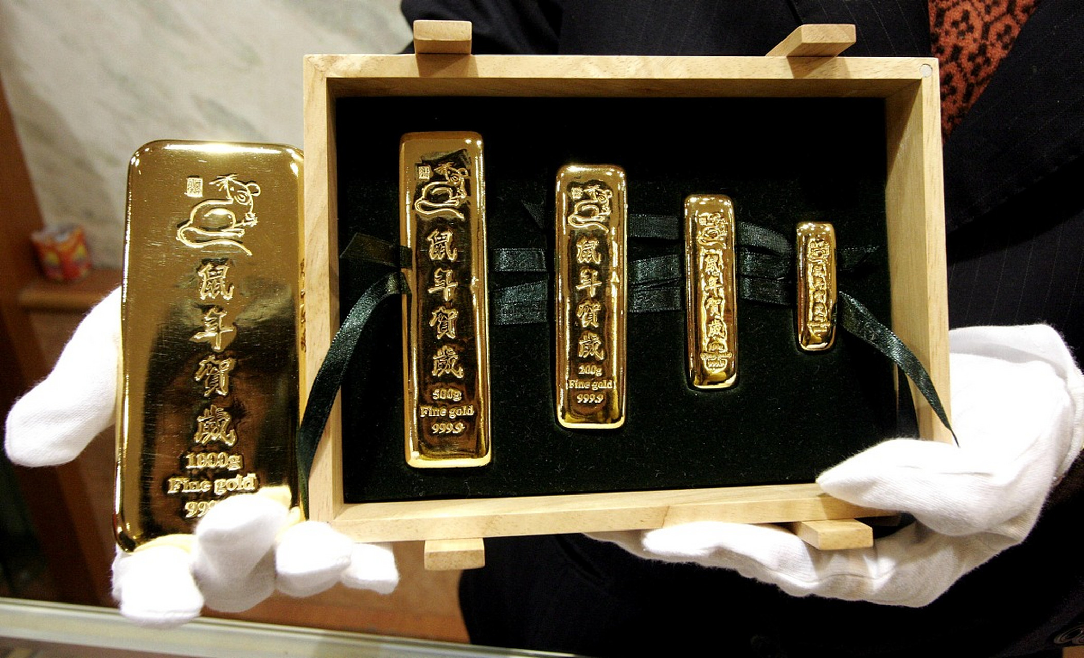 农行传世之宝金条是黄金投资新选择,具有品质保证,规格多样,回购便捷