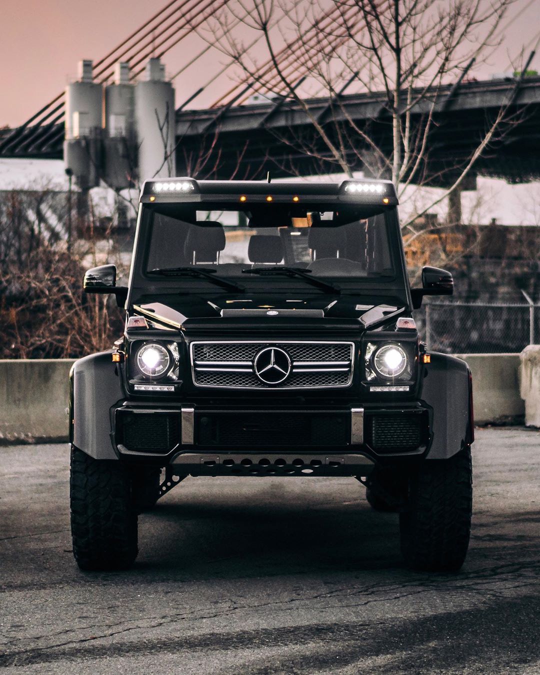 3辆"彩色"奔驰g 500 4x4齐聚一堂!