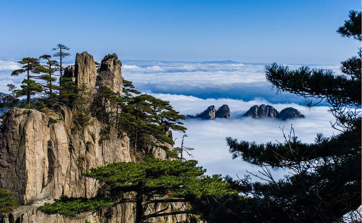 中国十大最美山峰图片