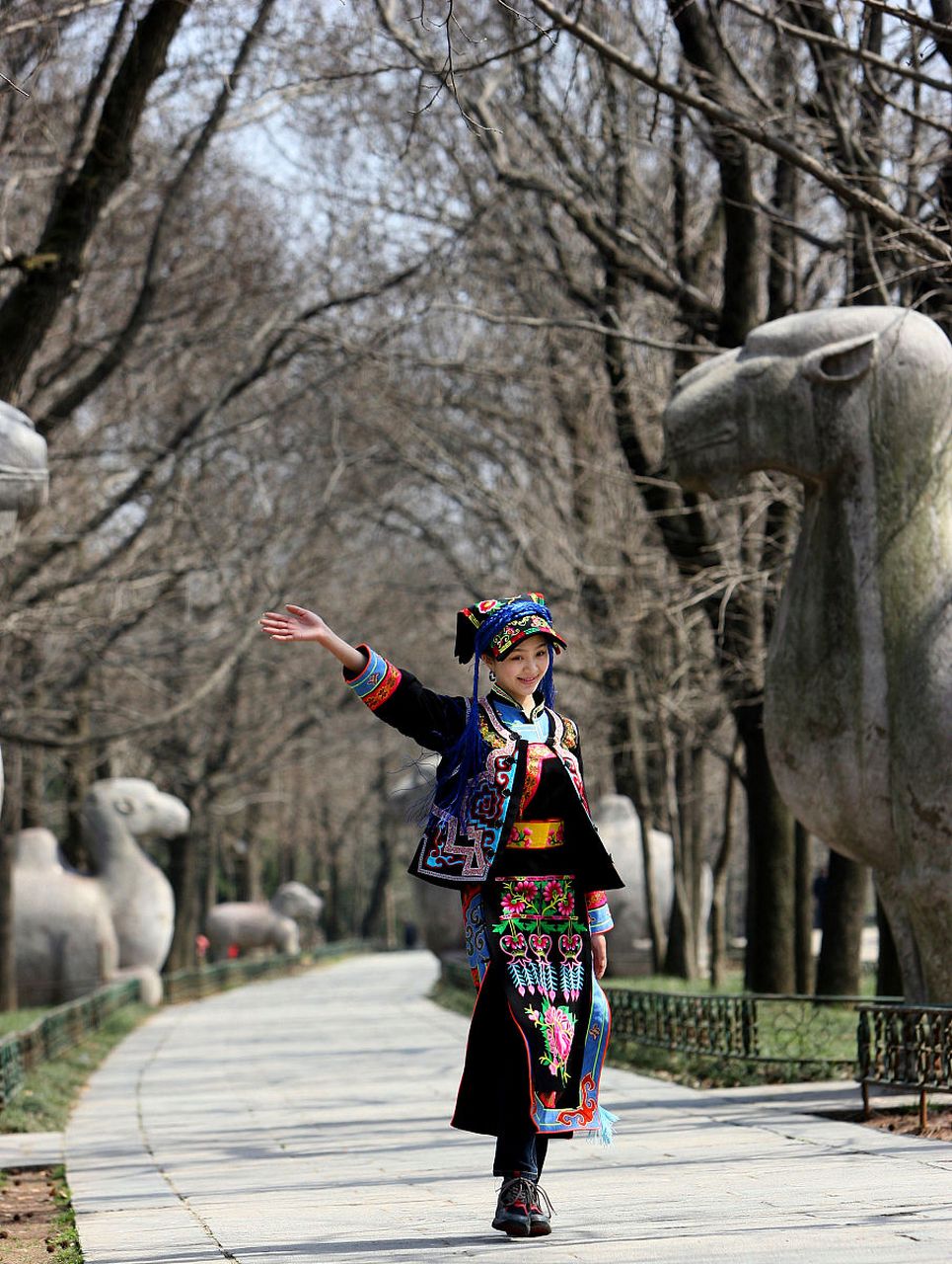 带人的风景图片大全图片