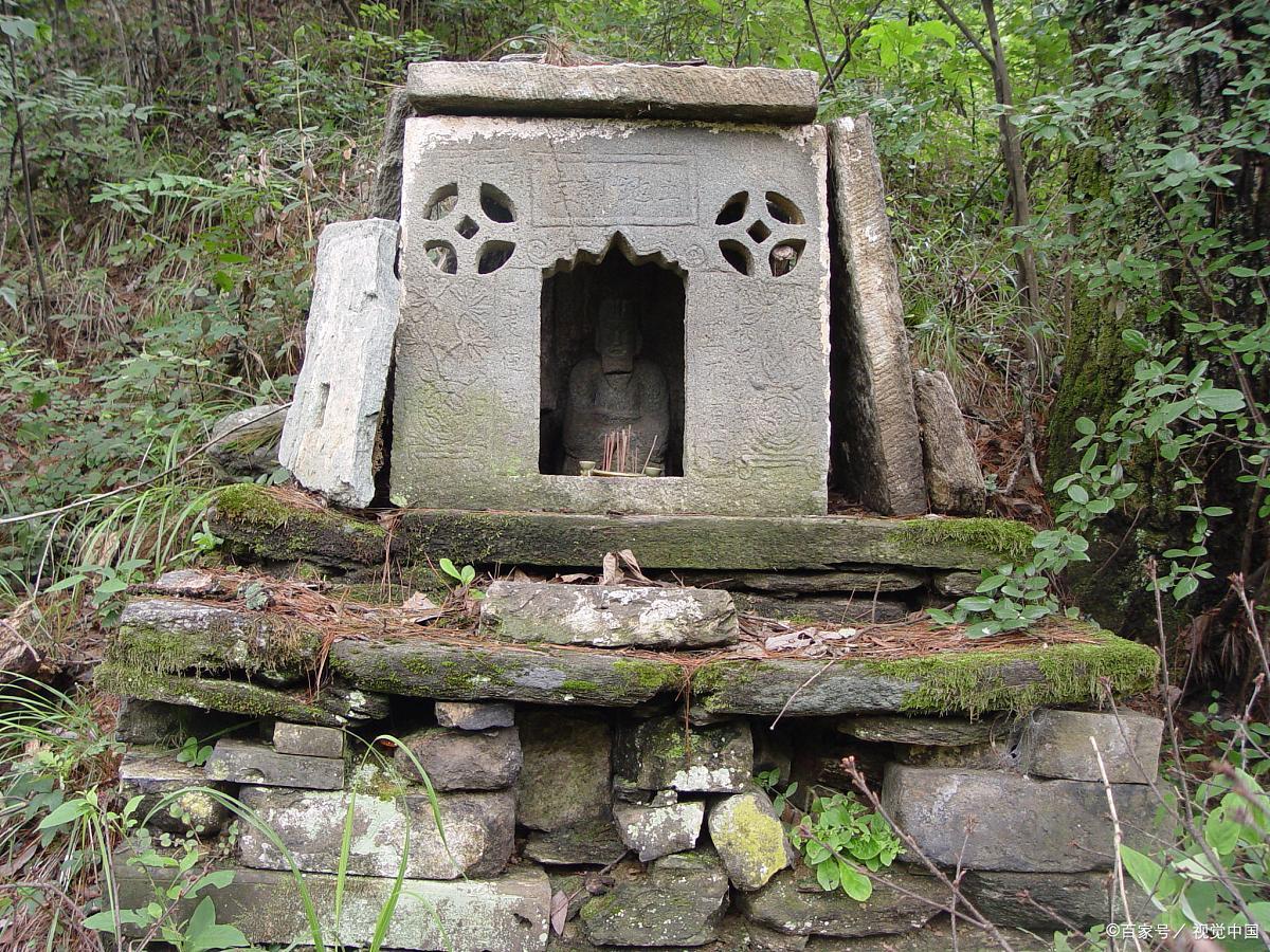 奇闻杂谈之《土地庙》