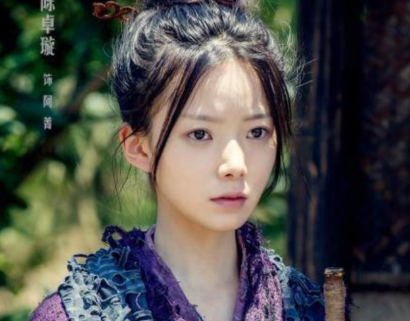 陈情令:还在嫌"阿箐"丑?你看她的现代装,网友:天仙下凡了!