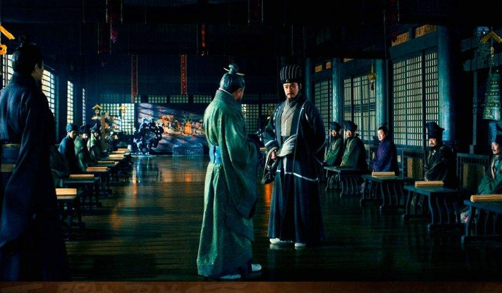 诸葛亮:机智聪慧,纷乱中运筹帷幄,尽职尽责的好军师