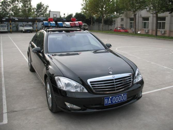 长沙这辆沃尔沃走哪儿都被交警查,只因车牌比5个8还霸气!