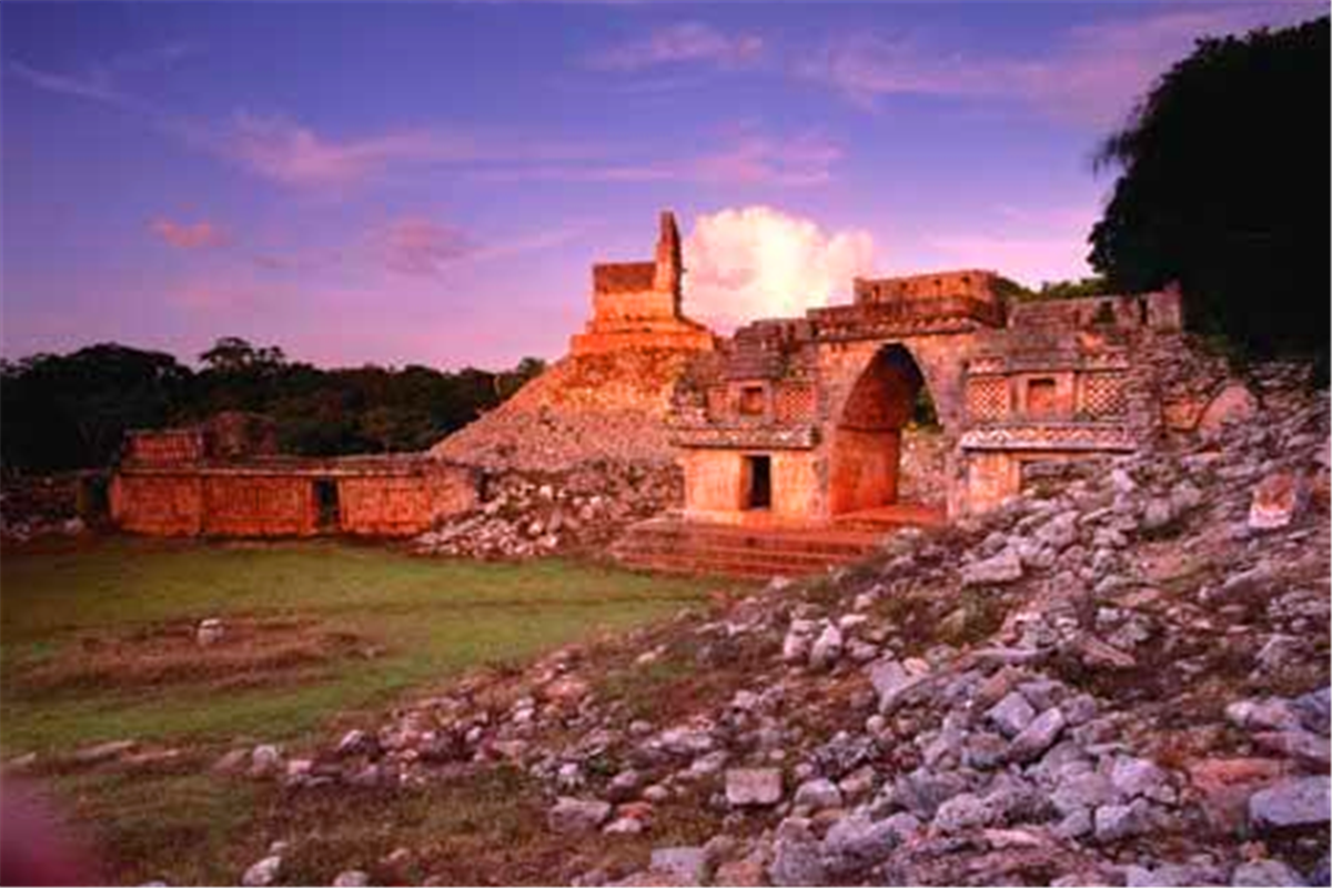 上古时代的"二维码"?玛雅古迹曾出土奇葩文物,美国专家也无解