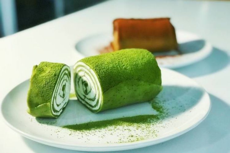 教你简单制作网红点心抹茶毛巾卷,口感丰富,抹茶控赶快看过来!