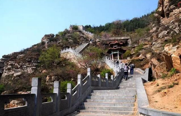 郑州爬山免费景点大全图片