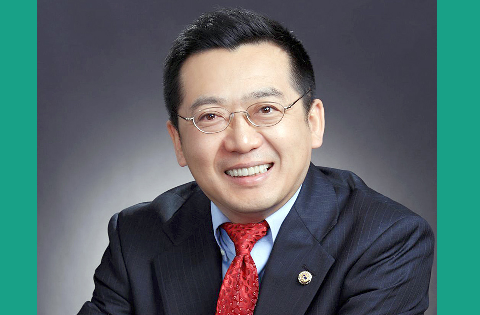 玻璃也能发电?潘锦功:多次拒绝美国邀请,回国后做出巨大贡献