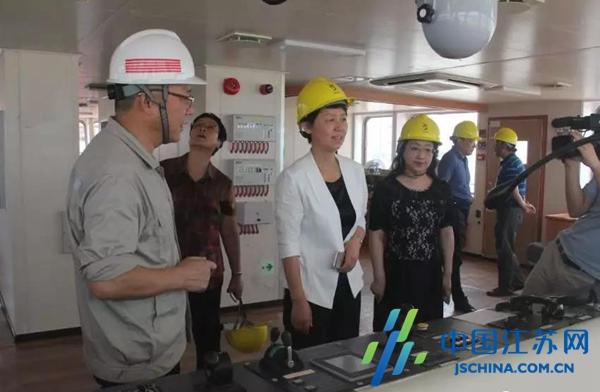 泰州市委常委,宣传部部长常胜梅走访调研泰兴虹桥