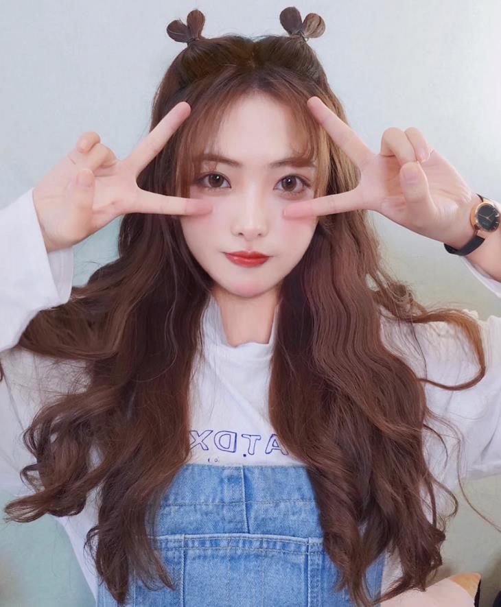 2020年又火了一种新"扎发",叫"爱心云朵头",减龄时髦不挑人