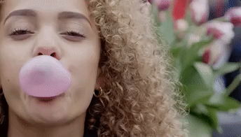 为什么小时候的口香糖都是粉色的?