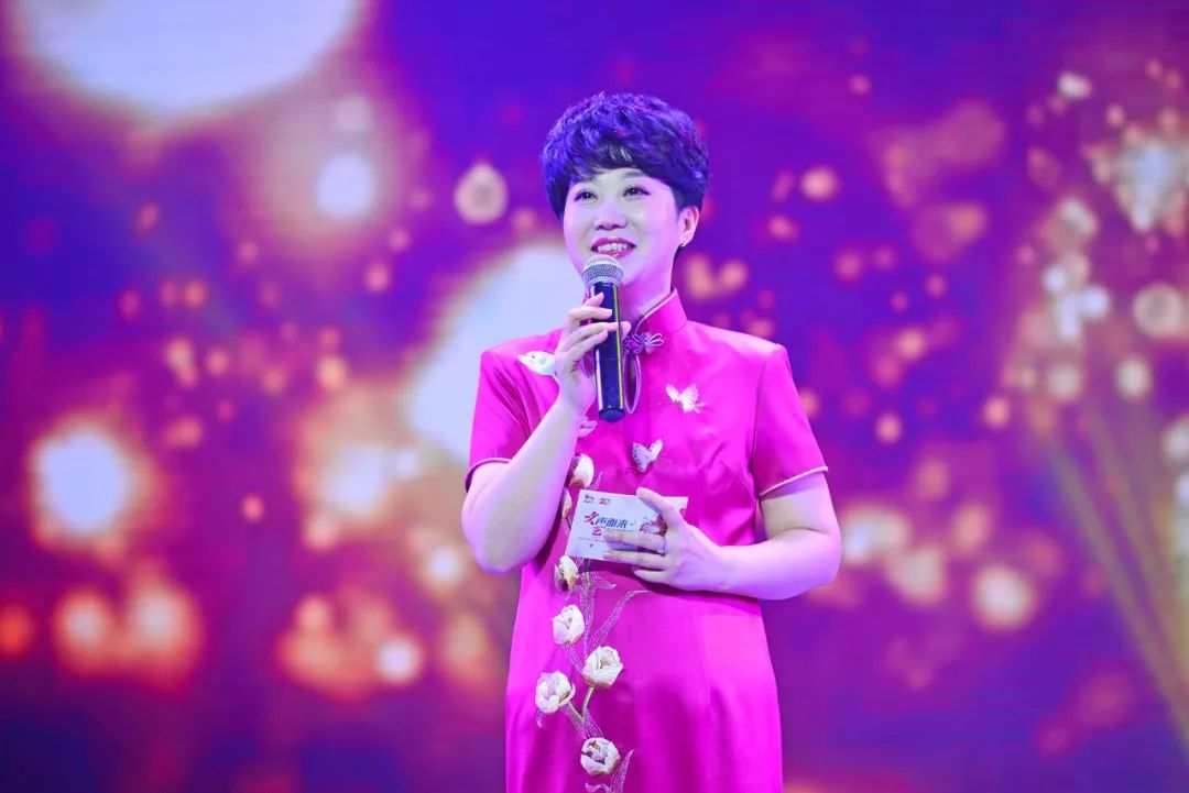 (图:张洁,把人生最好年华奉献给了《可听可乐》)