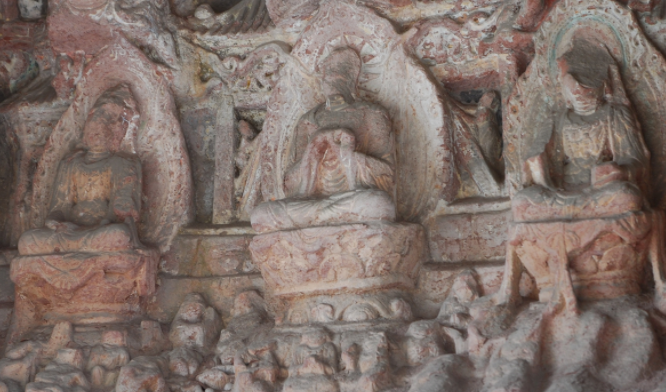 盘陀之意,或巨石磐陀,或崎岖逶迤.