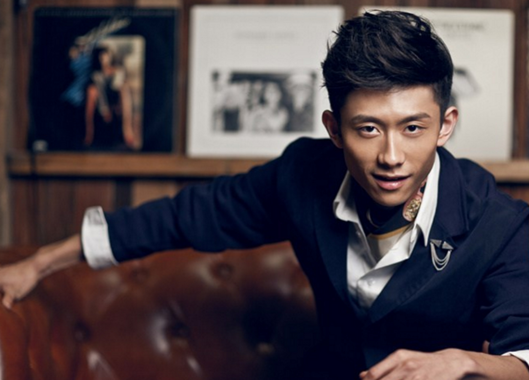 张一山,1992年5月出生于北京市东城区,中国内地男演员,2010年,张一山