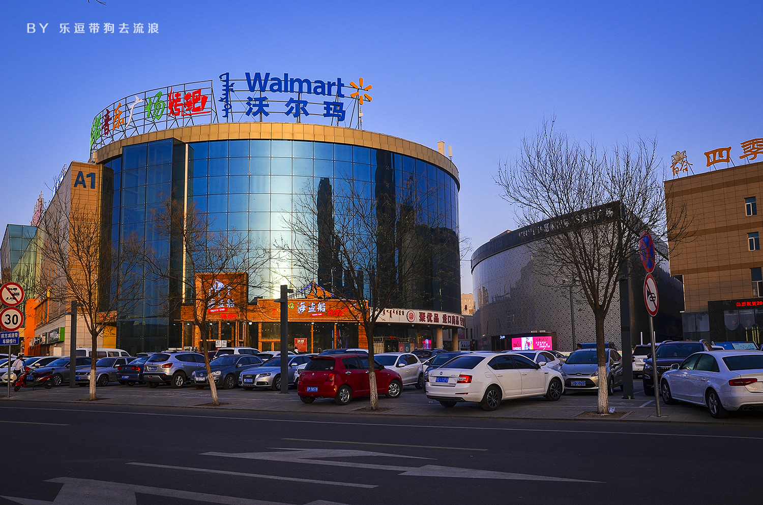 内蒙赤峰,从老城区到新城区的一日徒步观察,从过去到未来的变化