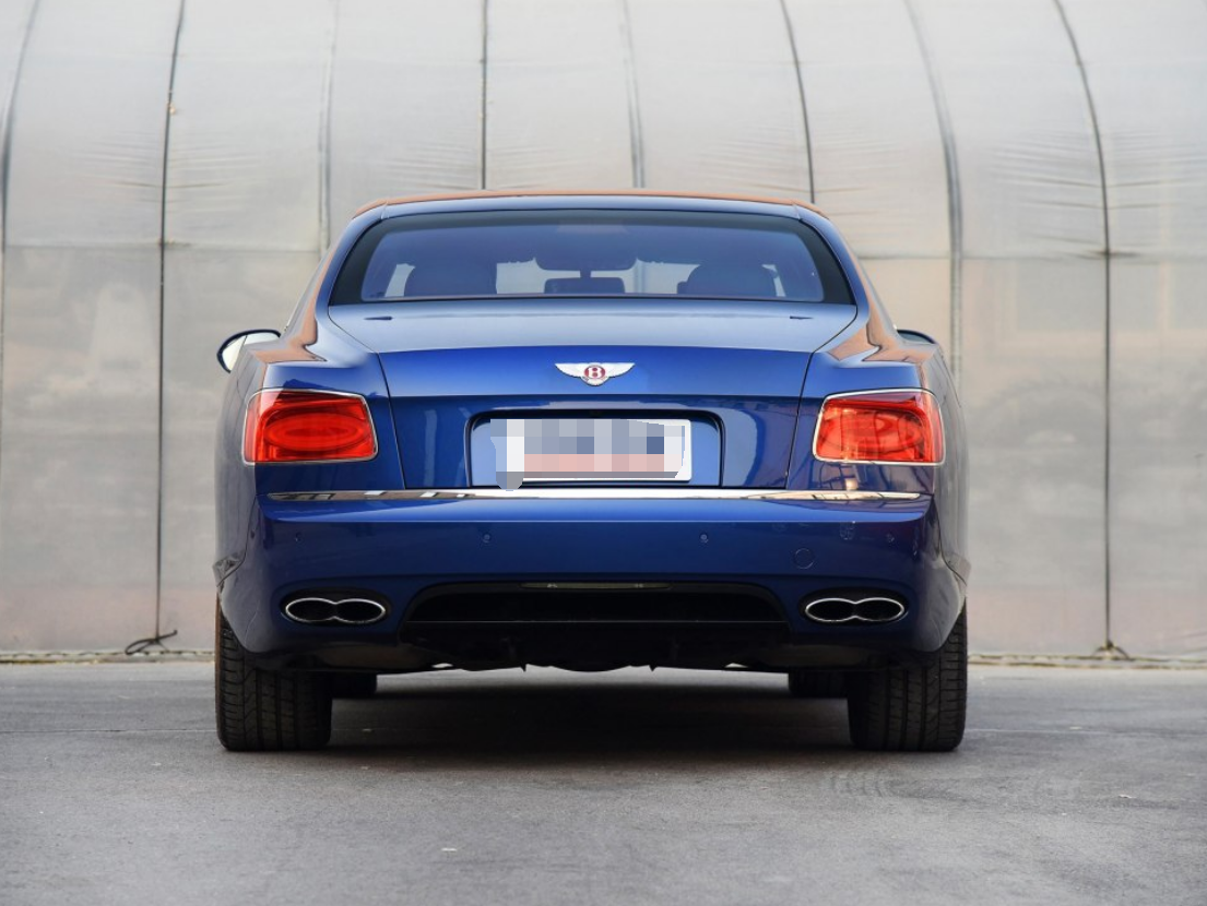 这样的宾利飞驰,动感霸气,你会喜欢吗