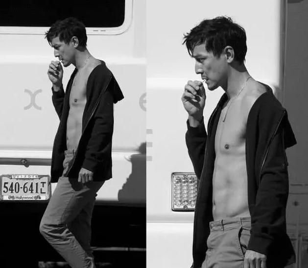 45岁吴彦祖脱衣秀身材,八块腹肌很吸睛,网友:我可以