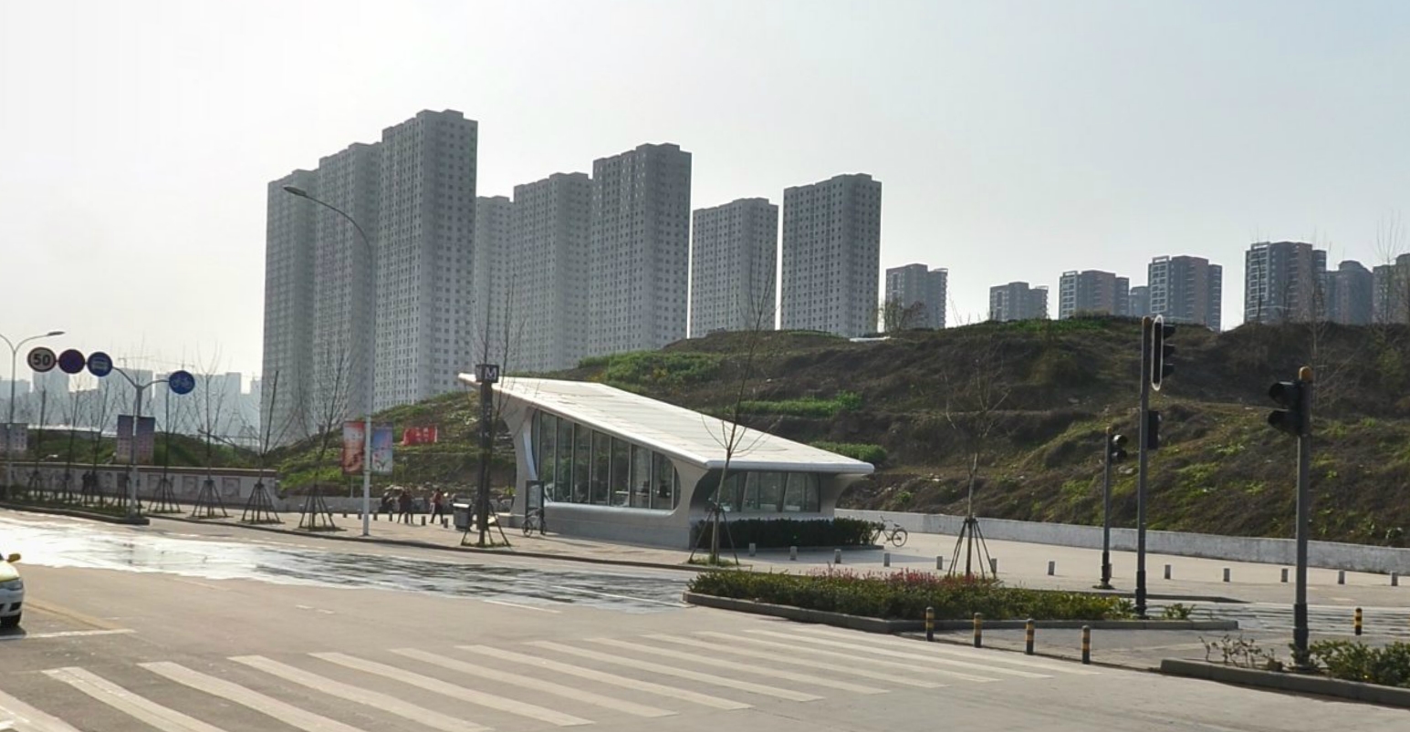 武汉地铁12号线的园林路站已经开工建设,未来将与4号线实现换乘