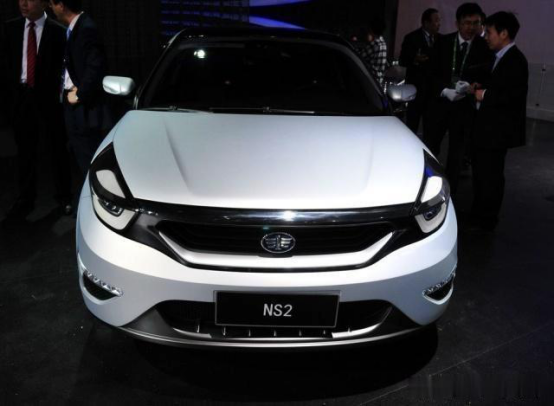 全新的夏利,亮相很成功,是很多人的情怀