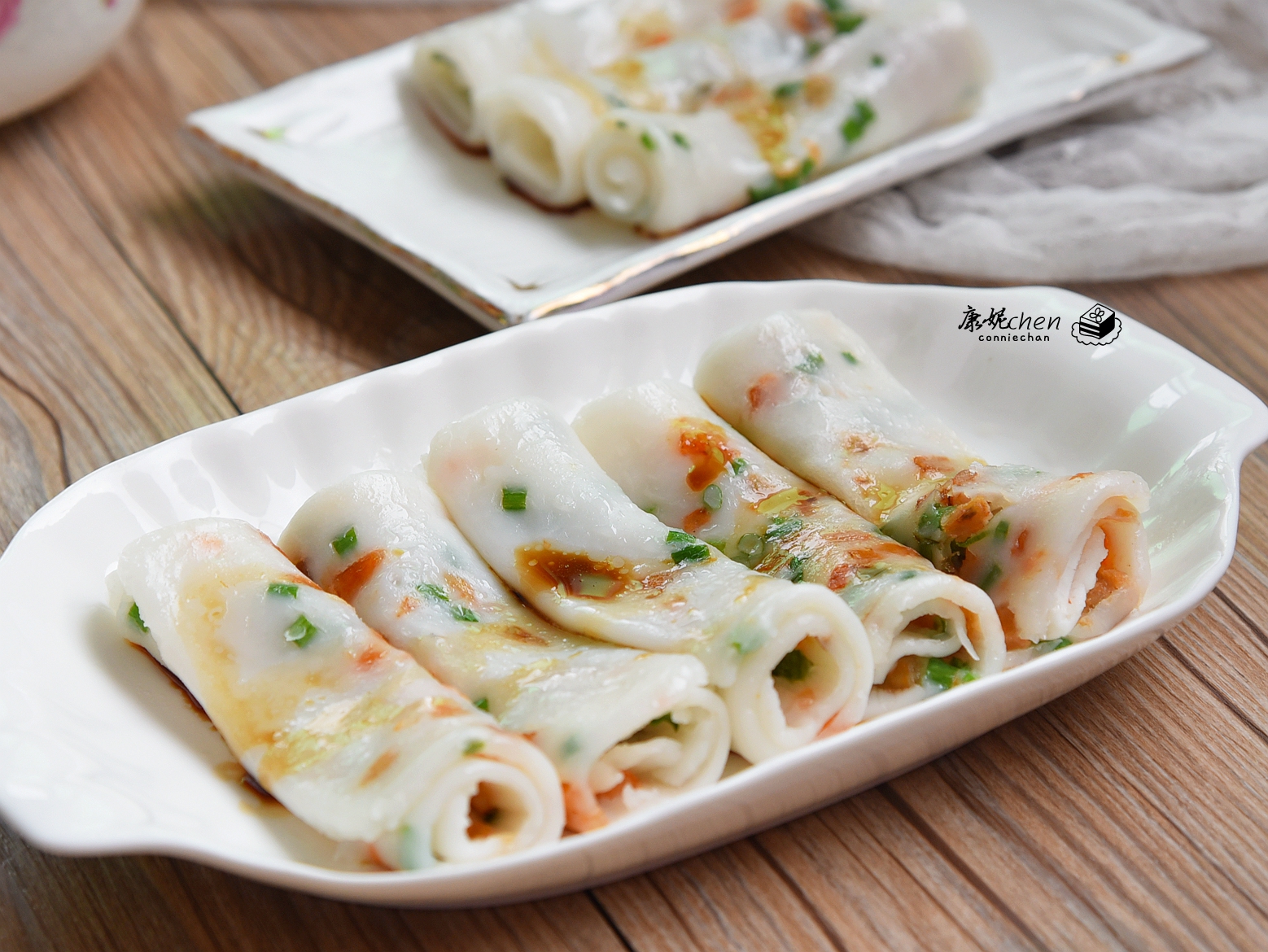 教您不用蒸锅做广式肠粉,5分钟一大盘,香滑可口,当早餐很美味