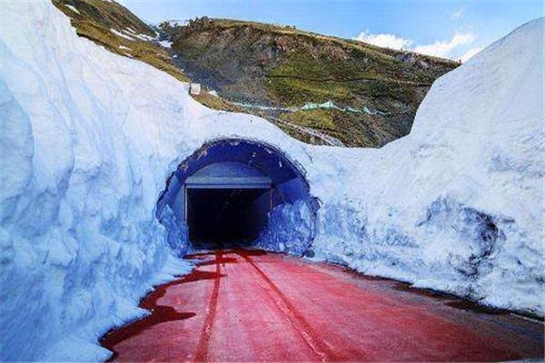 中国修建超级隧道,穿越喜马拉雅山直通尼泊尔,而印度无力反对!