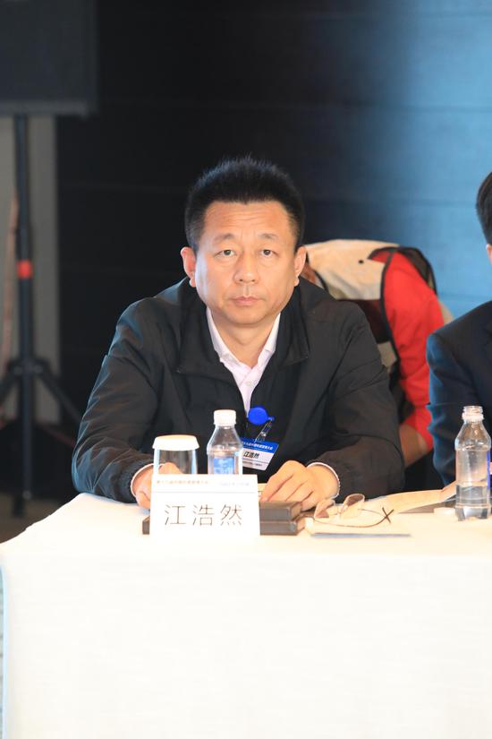 恒银金融科技股份有限公司董事长江浩然出席