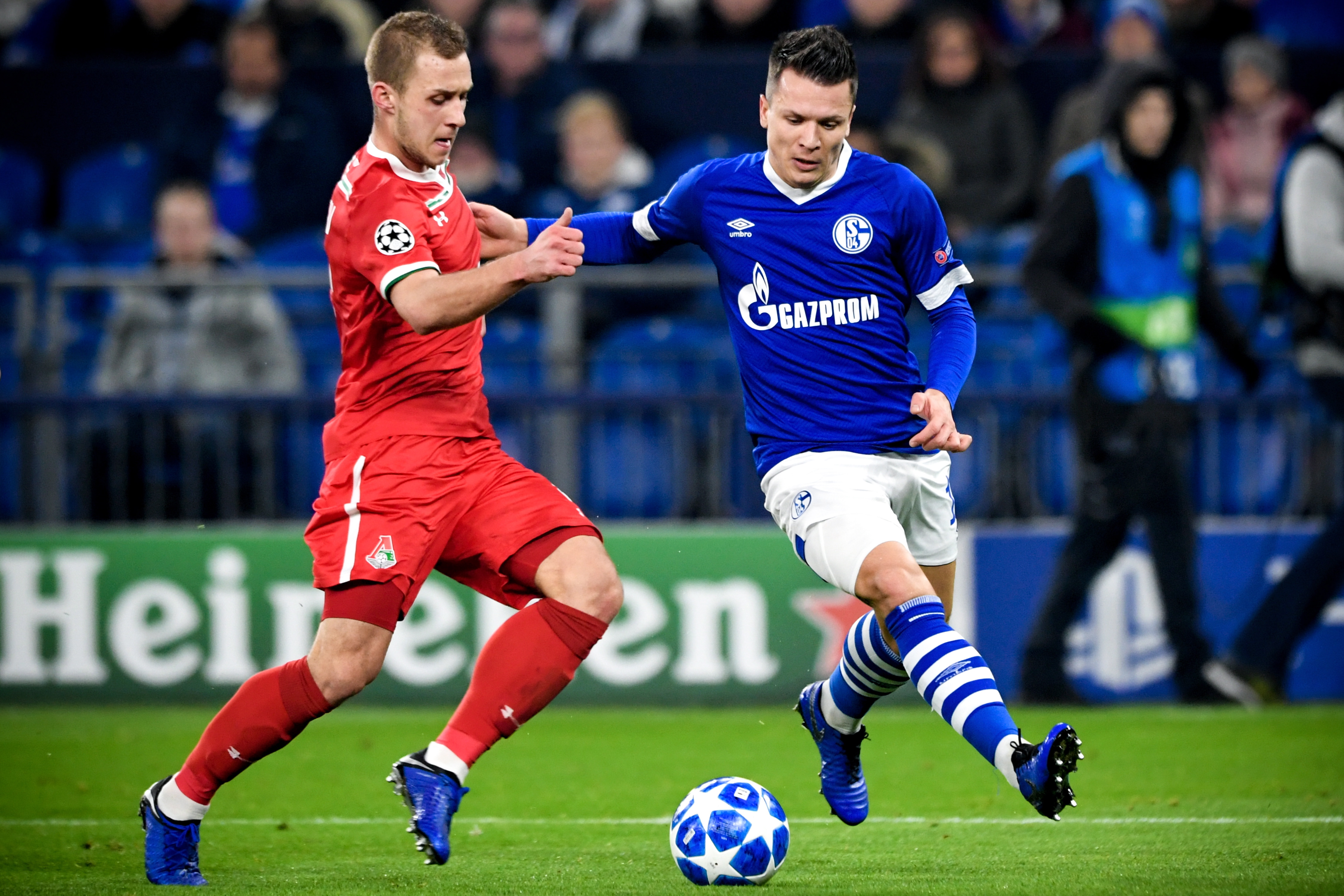 足球欧冠联赛沙尔克04胜莫斯科火车头