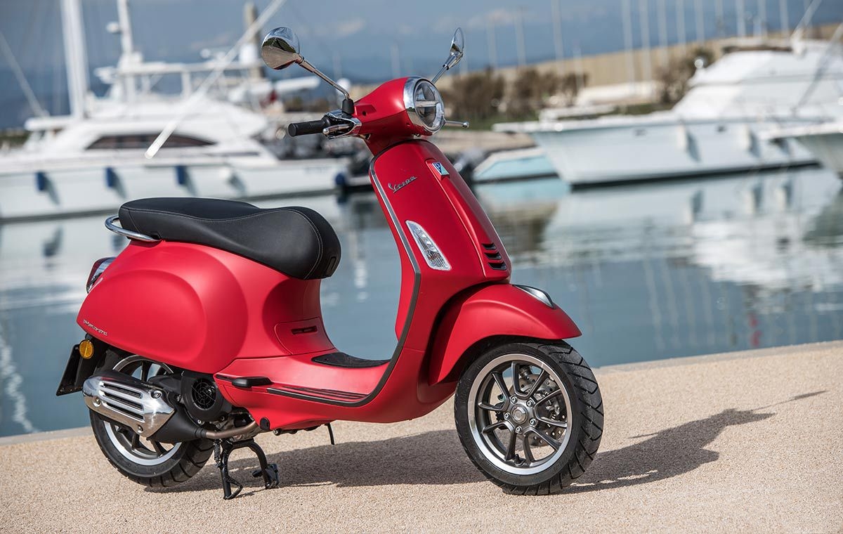 意大利精品小踏板 vespa 2019年primavera和sprint系列新车型